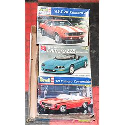 3 CAR MODELS 1/25 , UNASSEMBLED