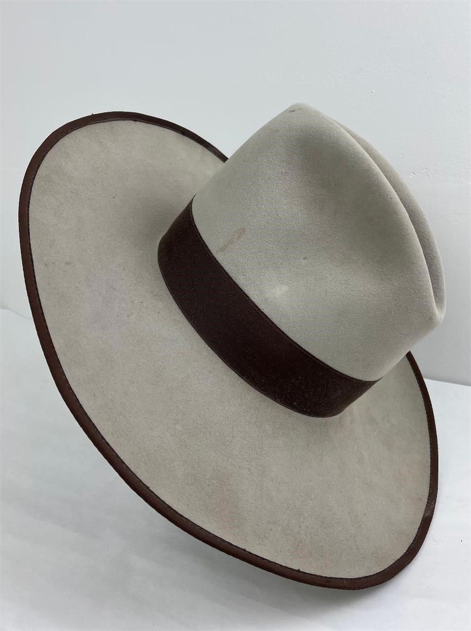 Buffalo Brand Beaver Felt Silver Belly Cowboy Hat