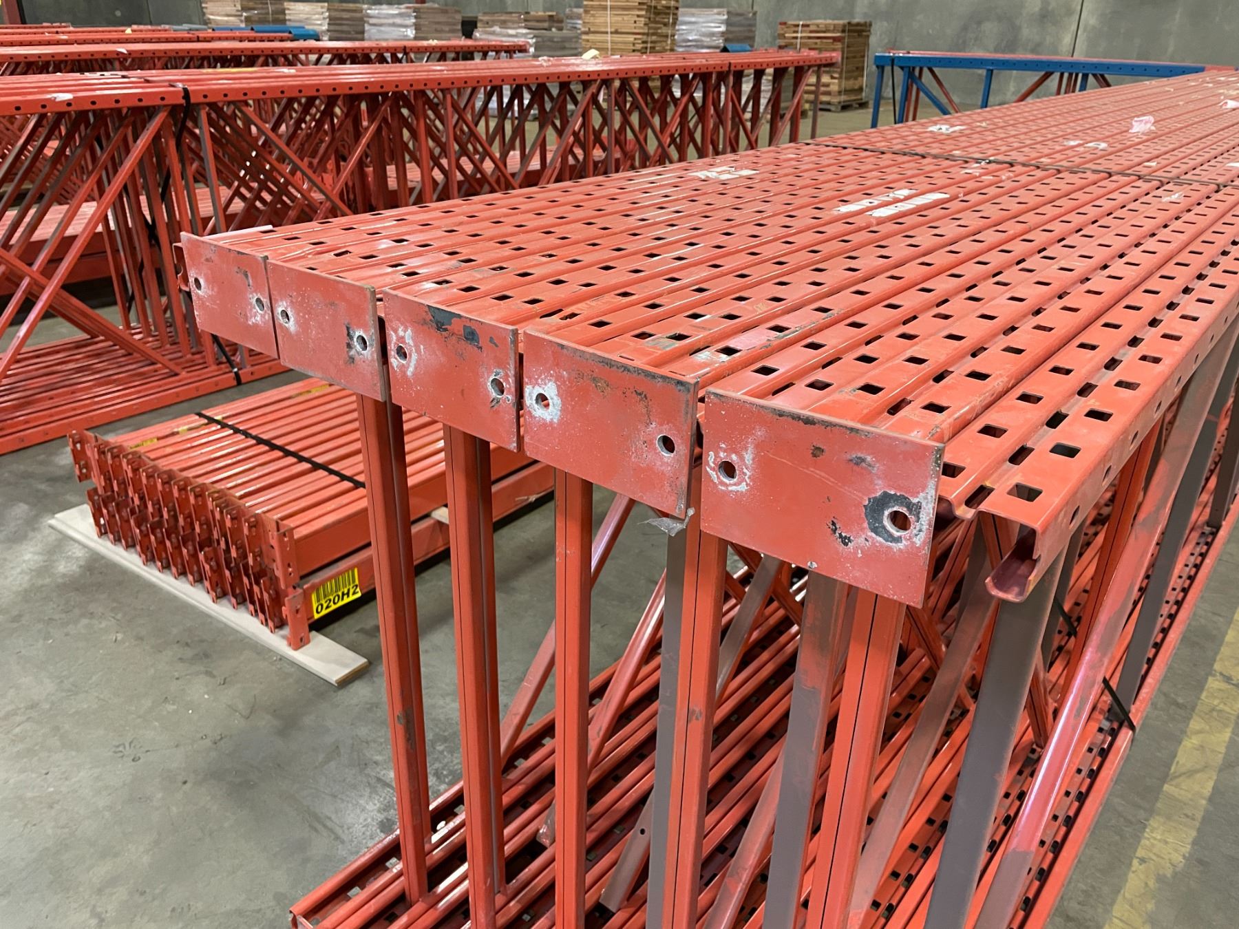 10 BAYS OF ORANGE 20' REDIRACK INDUSTRIAL PALLET RACKING WITH 3, 8 ...