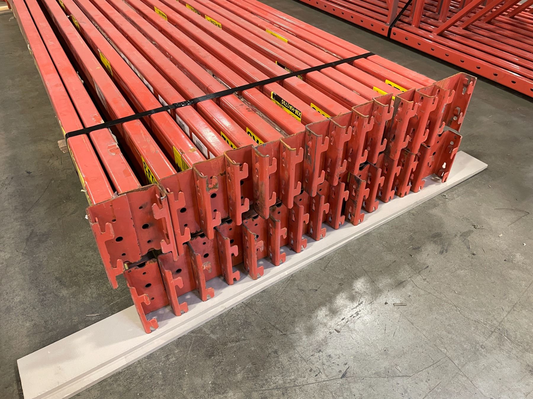 10 BAYS OF ORANGE 20' REDIRACK INDUSTRIAL PALLET RACKING WITH 3, 8 ...