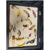 Image 2 : DISPLAY CASE OF ASSORTED FISHING TACKLE