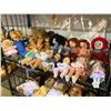 Image 2 : ASSORTED VINTAGE COLLECTIBLE DOLLS