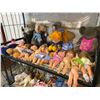Image 2 : ASSORTED VINTAGE COLLECTIBLE DOLLS