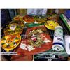Image 2 : ASSORTED OVEN MITTS, MAGNIFYING GLASS WITH LIGHT, AND MORE