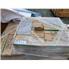 Image 2 : PALLET OF ASSORTED TILES