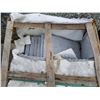 Image 2 : PALLET OF ASSORTED TILES