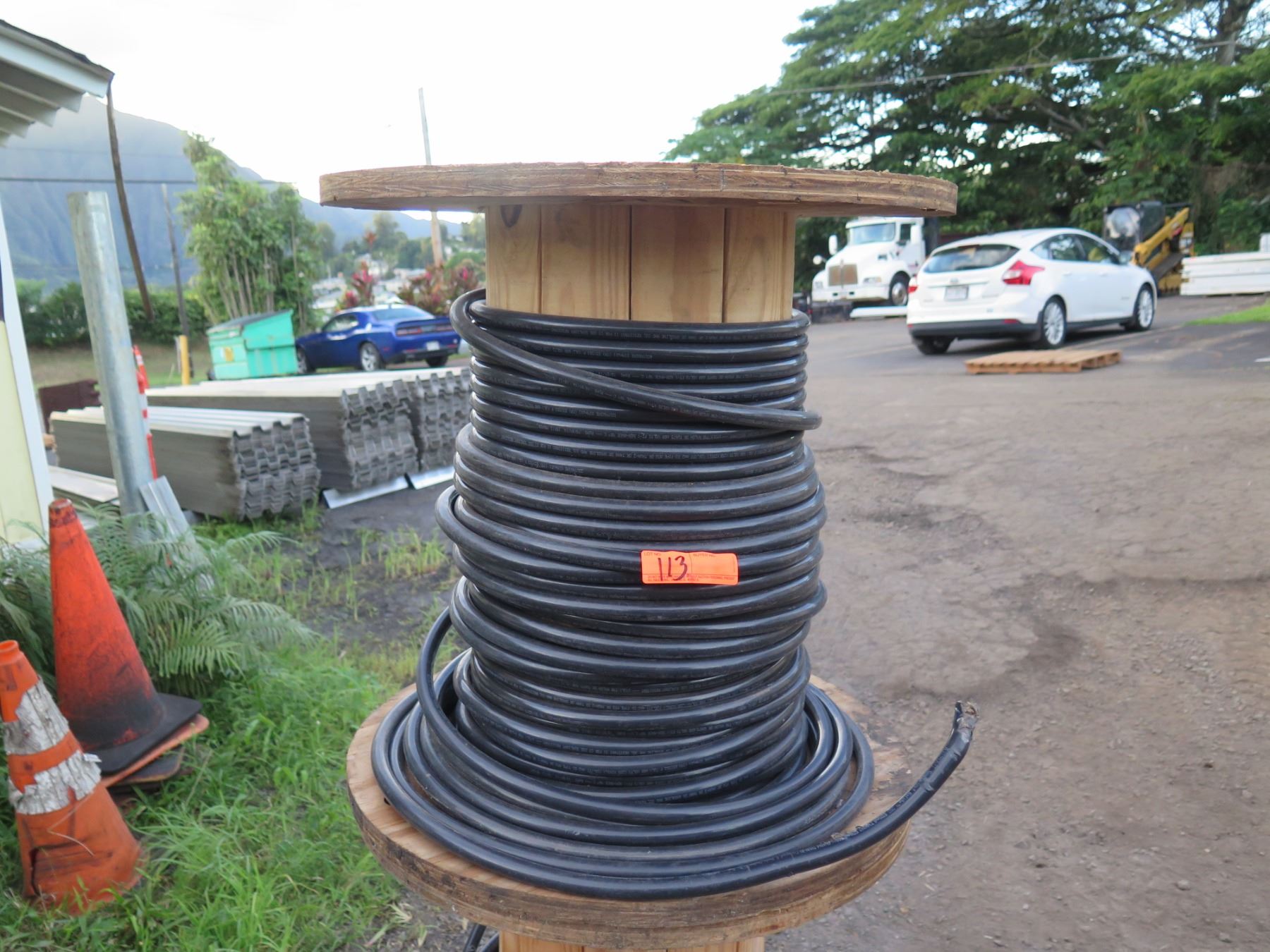 Simpull Spools Qty 3 Wooden Spools Southwire Black SIMpull TWN75 600 Cable