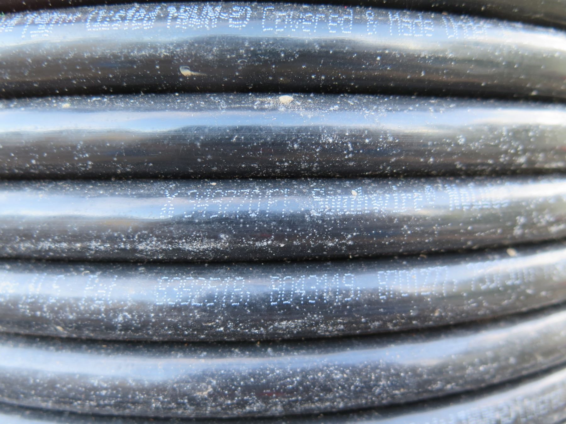 Simpull Spools Qty 3 Wooden Spools Southwire Black SIMpull THHN Cable - Oahu Auctions