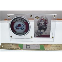 JOE SAKIC PUCK & HOCKEY CARD