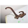 Image 1 : ANTIQUE BEATTY HARNESS HOOK