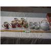 Image 1 : LOT OF KITCHENWARE