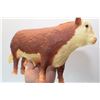Image 2 : VINTAGE HEREFORD BULL FIGURINE