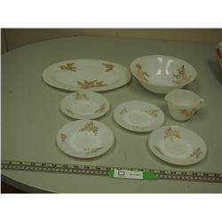 Federal glass platter, bowl, saucers and creamer (7 pieces, one saucer has a chip)