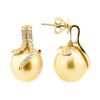 Image 2 : 0.41 ctw Diamond and Pearl Earrings - 14KT Yellow Gold