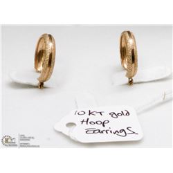 10 KT GOLD HOOP EARRINGS