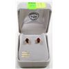 Image 1 : 10 KT GOLD EARRINGS WITH GARNETS