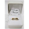 Image 1 : 10 KT FANCY GOLD AND DIAMOND RING