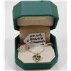 Image 1 : 10 KT WHITE GOLD NECKLACE HEART WITH DIAMONDS 20"