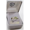 Image 1 : 10 KT GOLD RING WITH PERIDOT AND DIAMOND