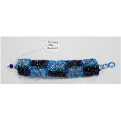 VINTAGE BLUE BEADED BRACELET