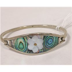 925 SILVER BANGLE WITH MOTHER OF PEARL AND