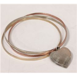 10 KT TRI GOLD BRACELET SET WITH HEART CHARM