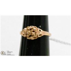 10 KT GOLD FLORAL RING SIZE 4.25