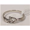Image 1 : 10 KT HEART AND DIAMOND RING SIZE 5.5