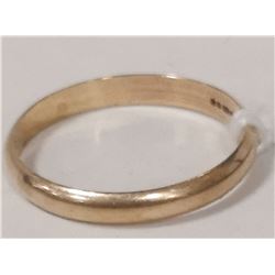 9 KT GOLD BAND SIZE 8.75
