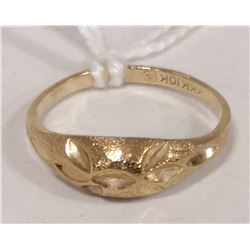10 KT YELLOW GOLD RING