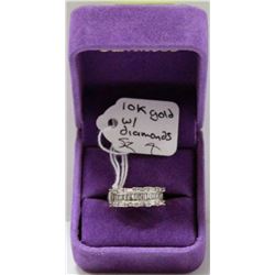 10K GOLD MULTI DIAMOND RING SIZE 7