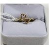 Image 1 : 10 KT GOLD AND DIAMOND HEART RING SIZE 7
