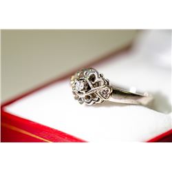 APPRAISED @ $700.00 10KT WHITE GOLD DIAMOND RING. SIZE 5