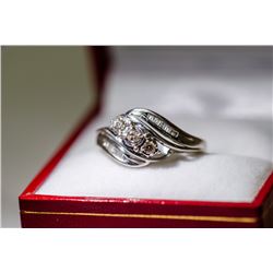 APPRAISED @ $850.00 10KT WHITE GOLD DIAMOND RING. SIZE 7