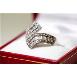 APPRAISED @ $1500.00 10KT WHITE GOLD FANCY CUT DIAMOND RING. SIZE 7