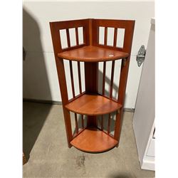 Corner folding shelf