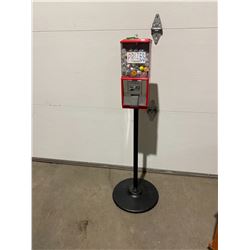 Candy/toy machine with key