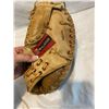 Image 1 : Macleods catcher mitt