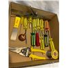 Image 1 : Box screwdrivers ect