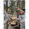 Image 1 : MICHIGAN - 5 DAY WHITETAIL DEER HUNT FOR 1 HUNTER & 1 GUEST