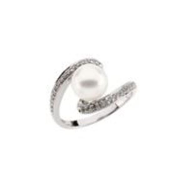 JEWELRY – FRESHWATER PEARL AND DIAMONDS RING: