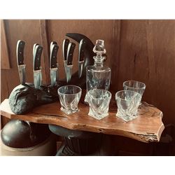 Cape Buffalo Custom Knife and Decanter set - Hill Country Texas Custom Knives