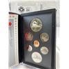 Image 2 : 1986 Royal Canadian Mint Year Set With Silver Dollar In Original Case And Box