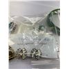 Image 2 : Nice Bag Lot Of Vintage Costume Jewelry