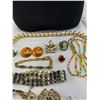 Image 4 : Nice Mixed Lot Of Costume Jewelry