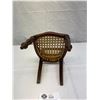 Image 3 : Very Nice Wood And Wicker Vintage Doll Chair