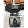 Image 2 : Nice Lot Of 4 Holsters And Ammo Holsters