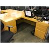 Image 2 : KNOLL MAPLE 6' X 6' L-SHAPE EXECUTIVE DESK (LH)