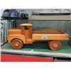 Image 1 : Large Solid Wood Toy Truck - 10" x 25" x 11"