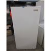 Image 1 : 32" White Frigidaire Heavy Duty Commercial Freezer